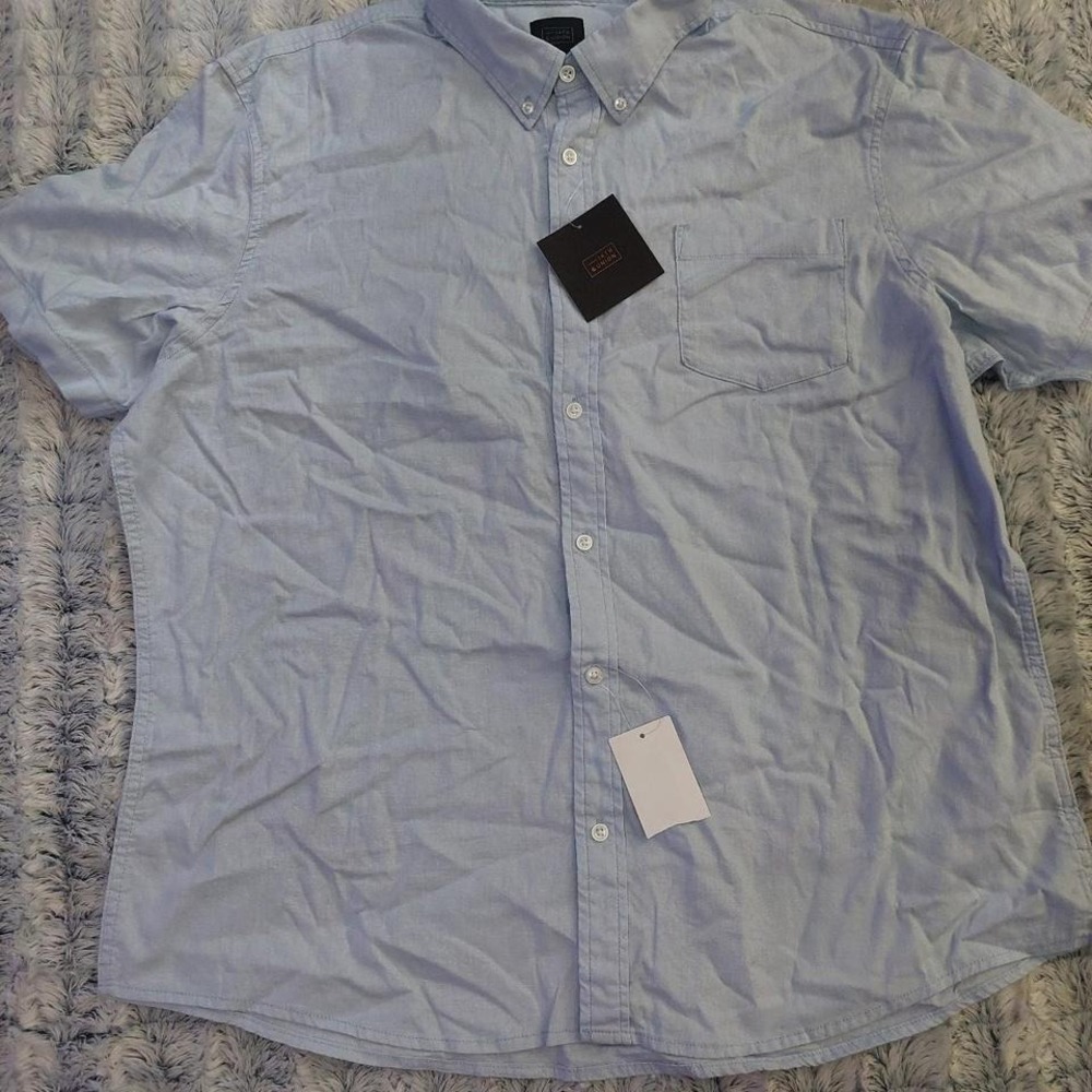 NWT 14th & Union light blue button-down shirt 2xl‎ (see pic for mark on sleeve)